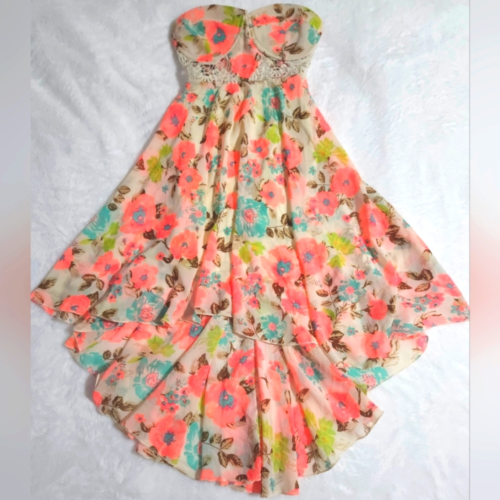 Floral dress with layers that flow in the wind!